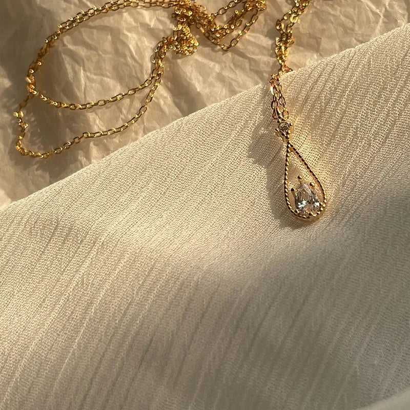 Drop Pendant Necklace