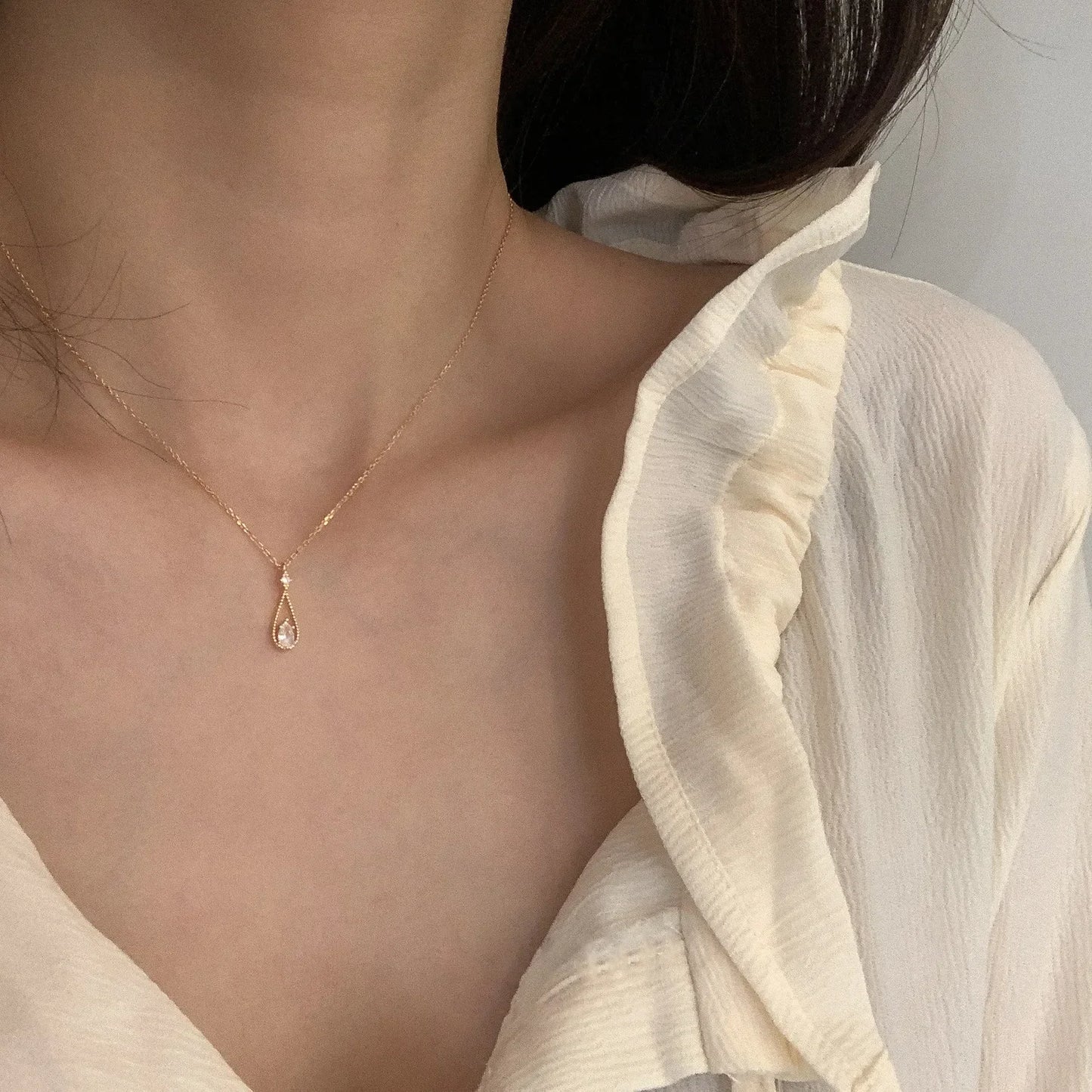 Drop Pendant Necklace